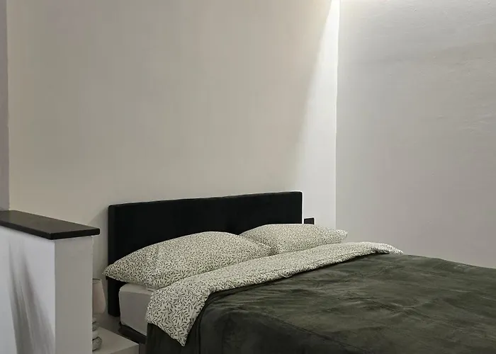 The White Cave- Bluchalet