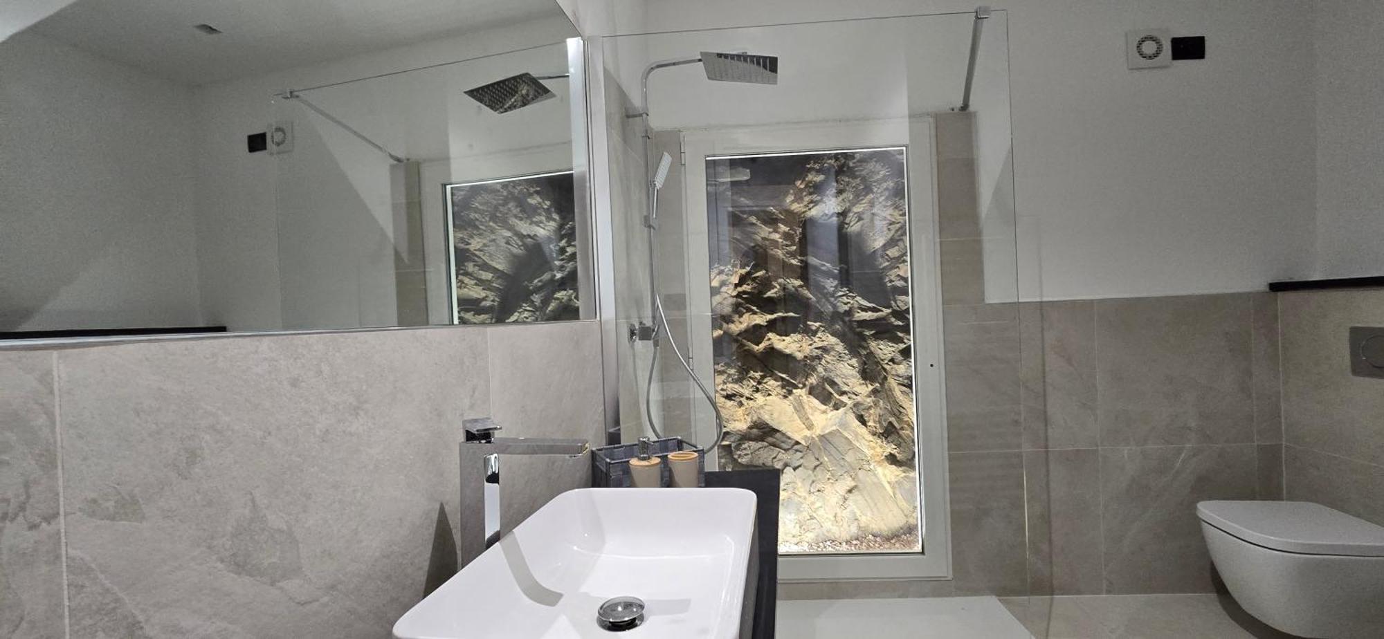 The White Cave- Bluchalet Riomaggiore